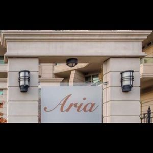 Meet your Posher, Sano